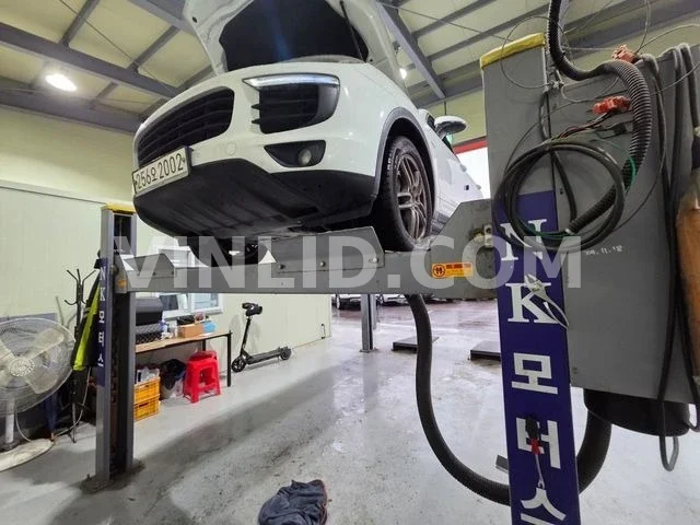 2015 Porsche New Cayenne - Photo 1