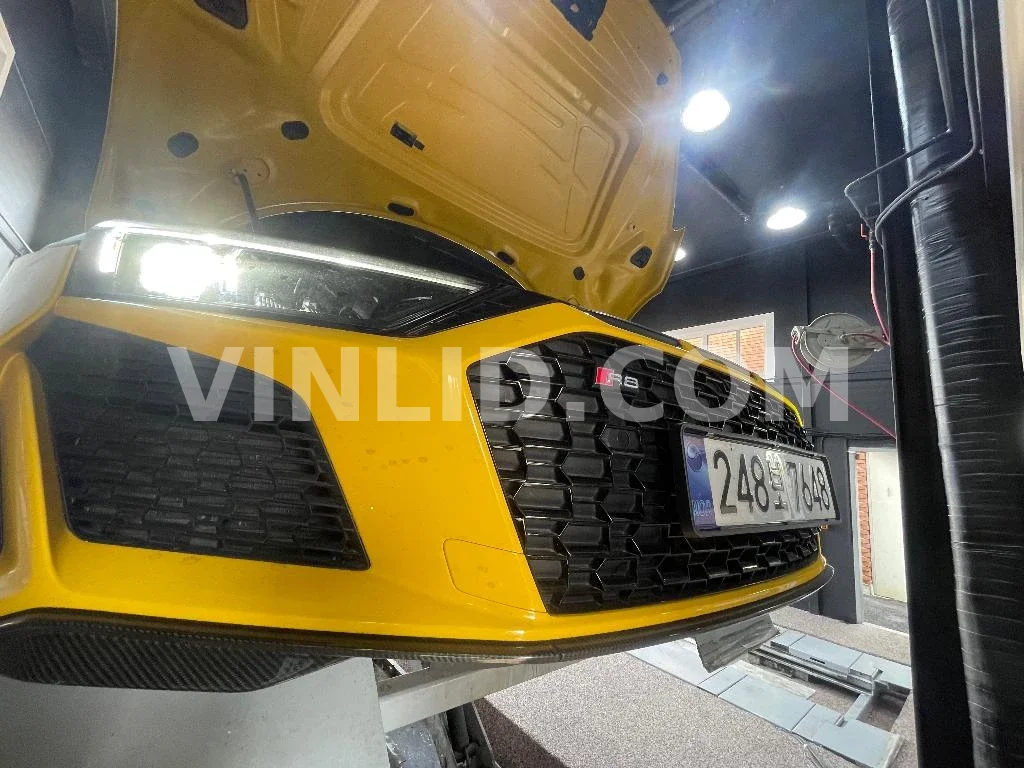 2020 Audi Spyder - Photo 1