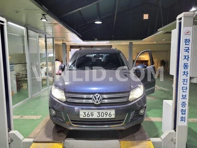 2012 Volkswagen Tiguan 2.0 TDI Blue Motion - Photo 1