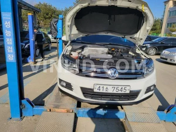 2014 Volkswagen Tiguan 2.0 TDI Blue Motion - Photo 1