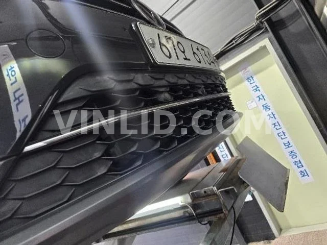2018 Volkswagen Tiguan - Photo 1