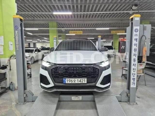 2022 Audi 4M - Photo 1