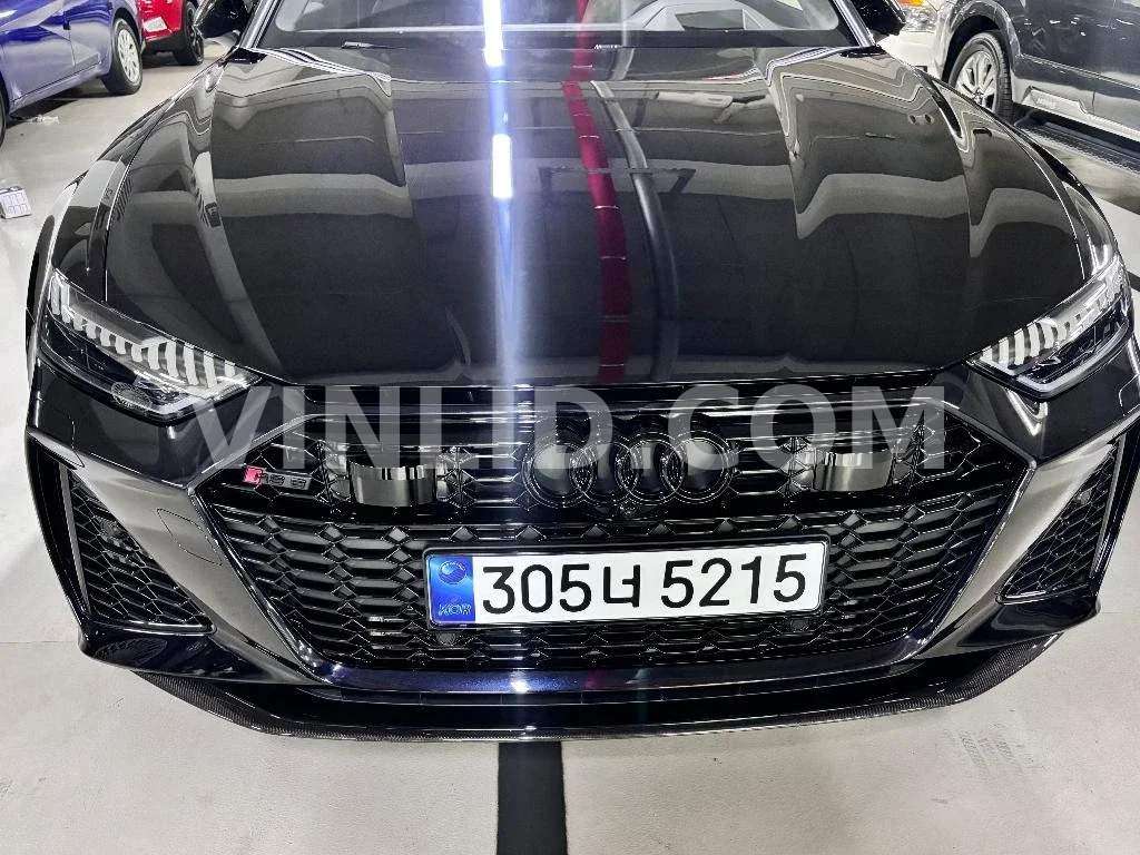 2025 Audi RS 6 Avant performance - Photo 1