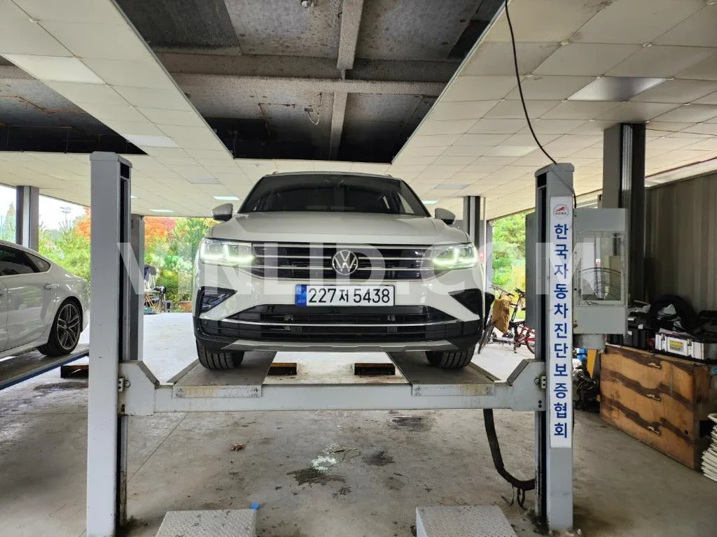 2023 Volkswagen Tiguan 2.0 TDI - Photo 1