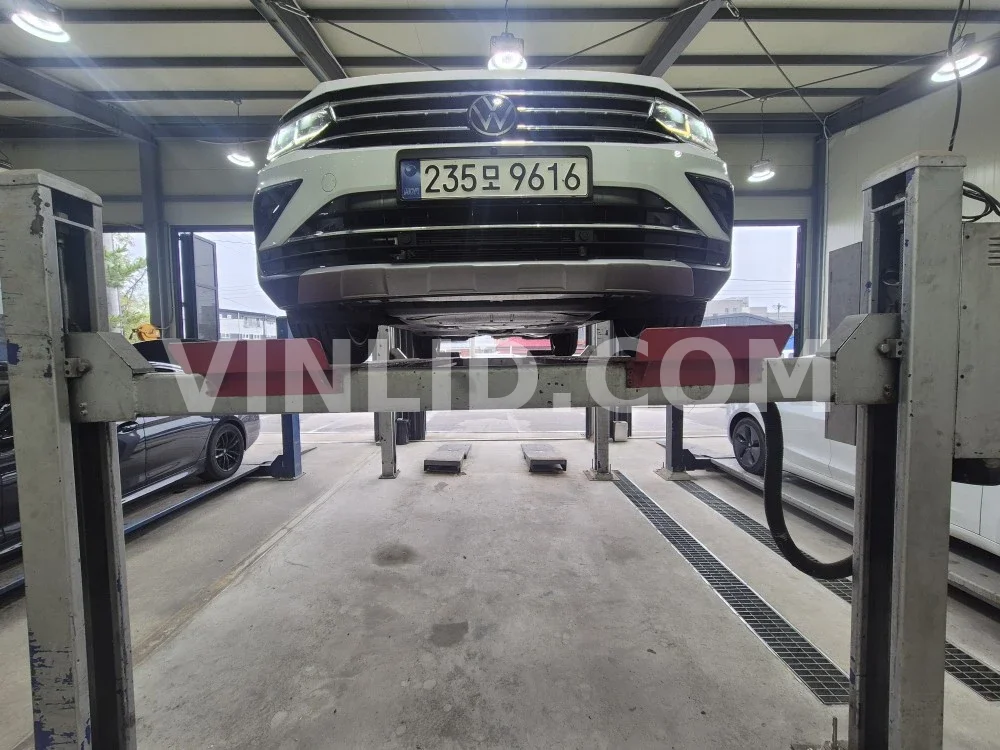 2024 Volkswagen Tiguan 2.0 TDI - Photo 1