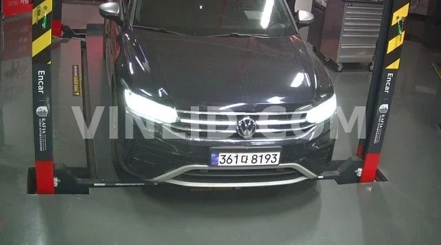 2023 Volkswagen Tiguan - Photo 1