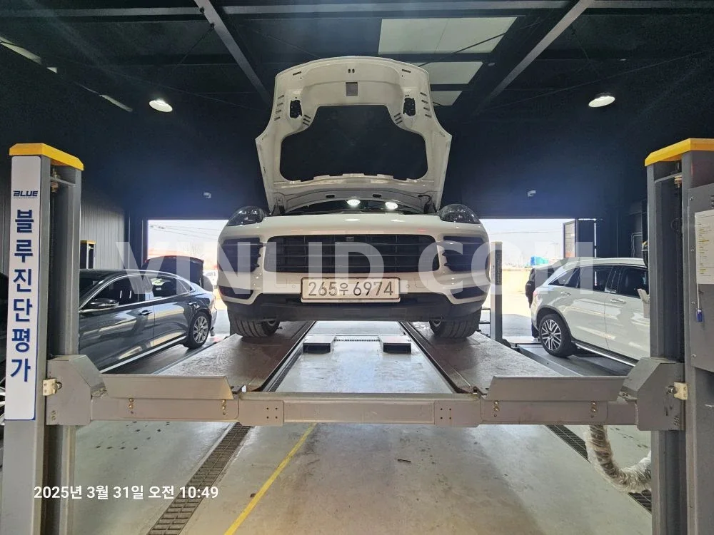 2020 Porsche Cayenne COUPE (5 Seater) - Photo 1