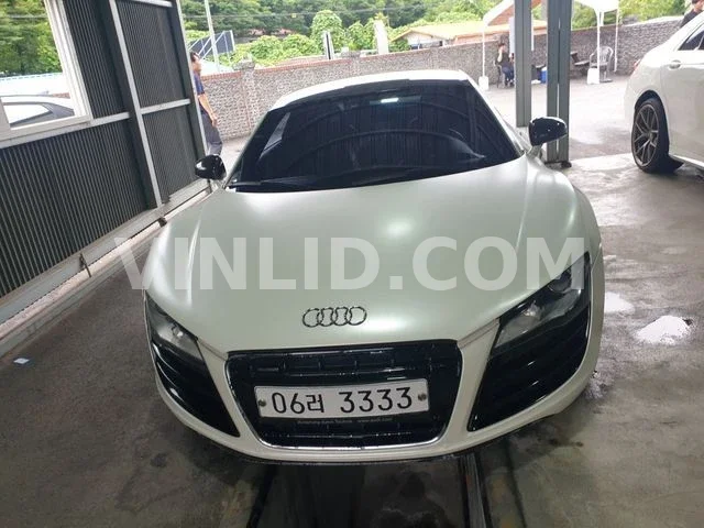 2010 Audi R8 5.2 FSI Quattro - Photo 1