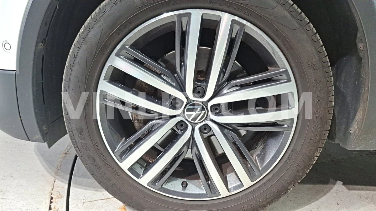 2023 Volkswagen Tiguan E - Photo 1