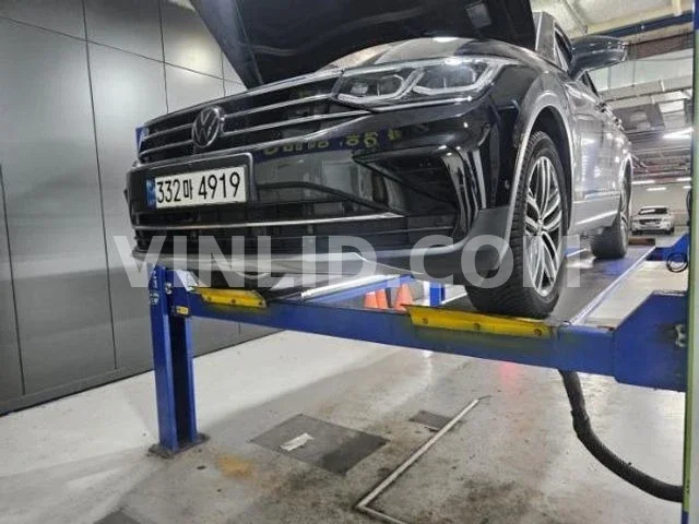 2022 Volkswagen Tiguan - Photo 1