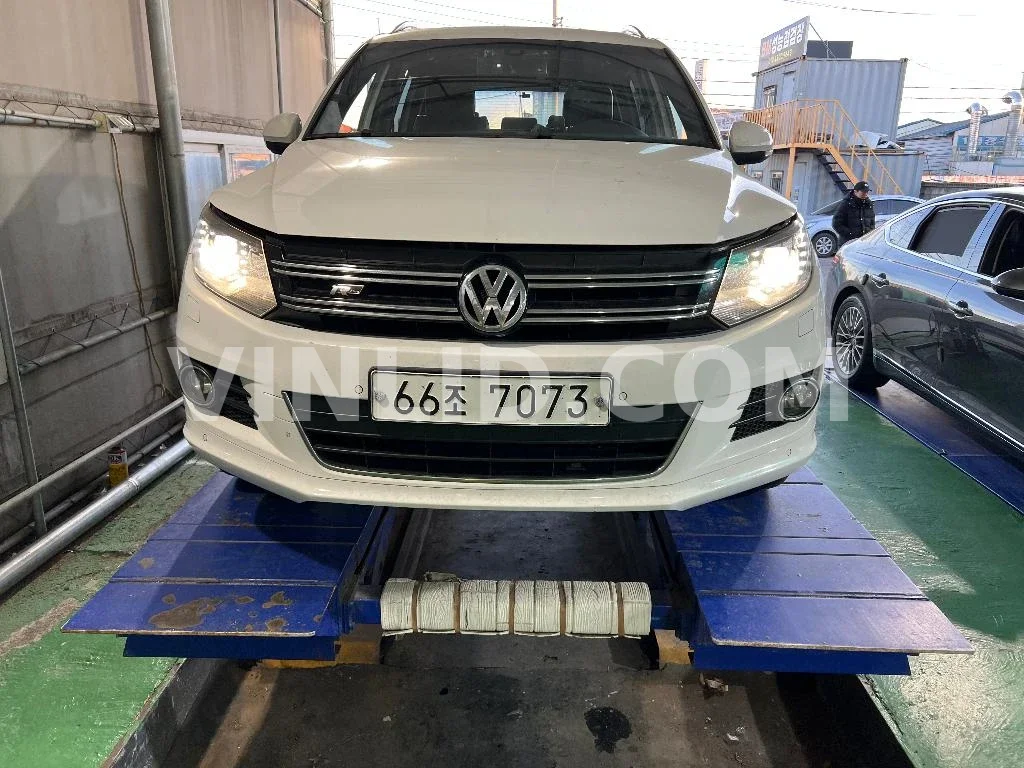 2013 Volkswagen Tiguan 2.0 TDI Blue Motion - Photo 1