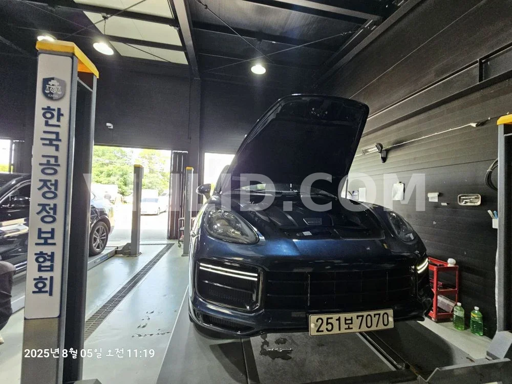 2013 Porsche Cayenne Diesel - Photo 1