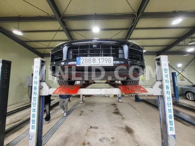 2020 Porsche Cayenne - Photo 1