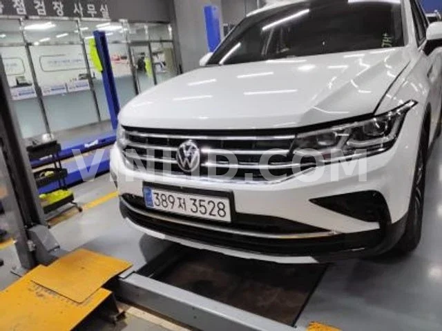2023 Volkswagen Tiguan 2 - Photo 1
