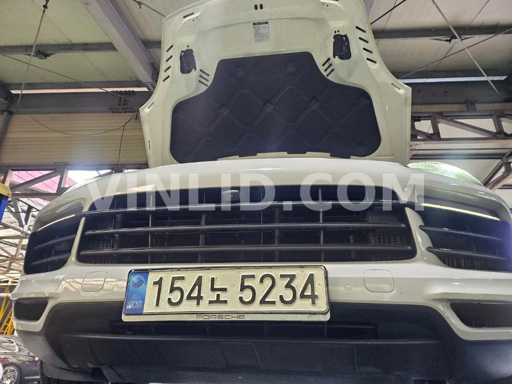 2021 Porsche Cayenne COUPE (5 Seater) - Photo 1