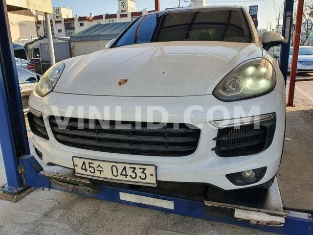 2016 Porsche Cayenne Diesel - Photo 1