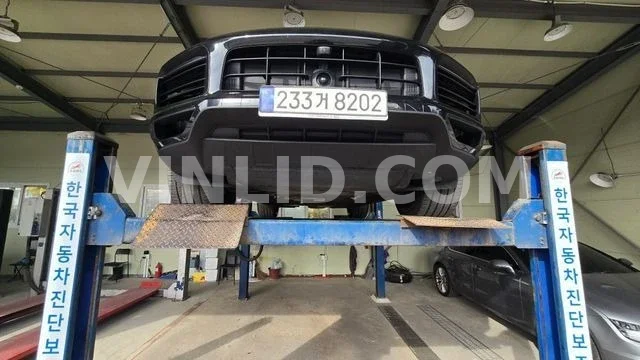 2023 Porsche Cayenne - Photo 1