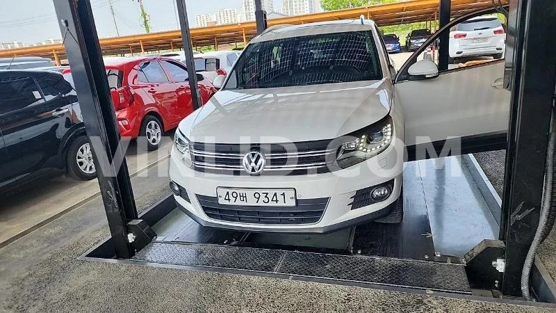 2013 Volkswagen Tiguan 2.0 TDI Blue Motion - Photo 1