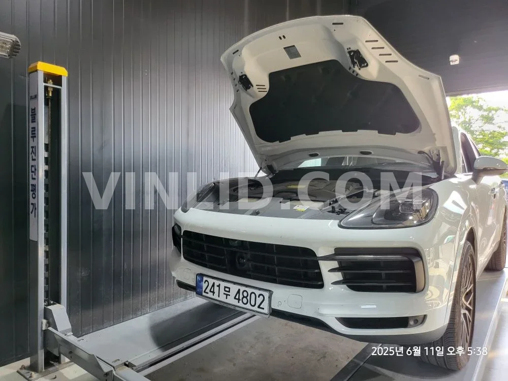 2023 Porsche Cayenne COUPE (5 Seater) - Photo 1