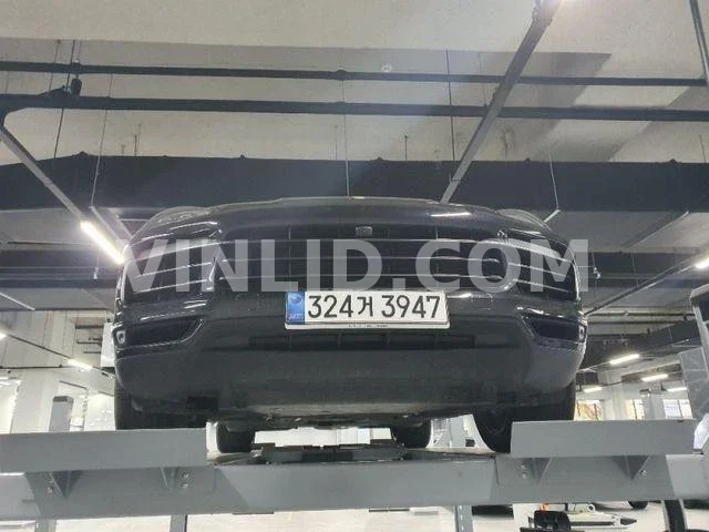 2021 Porsche Cayenne E-Hybrid COUPE (5 Seater) - Photo 1