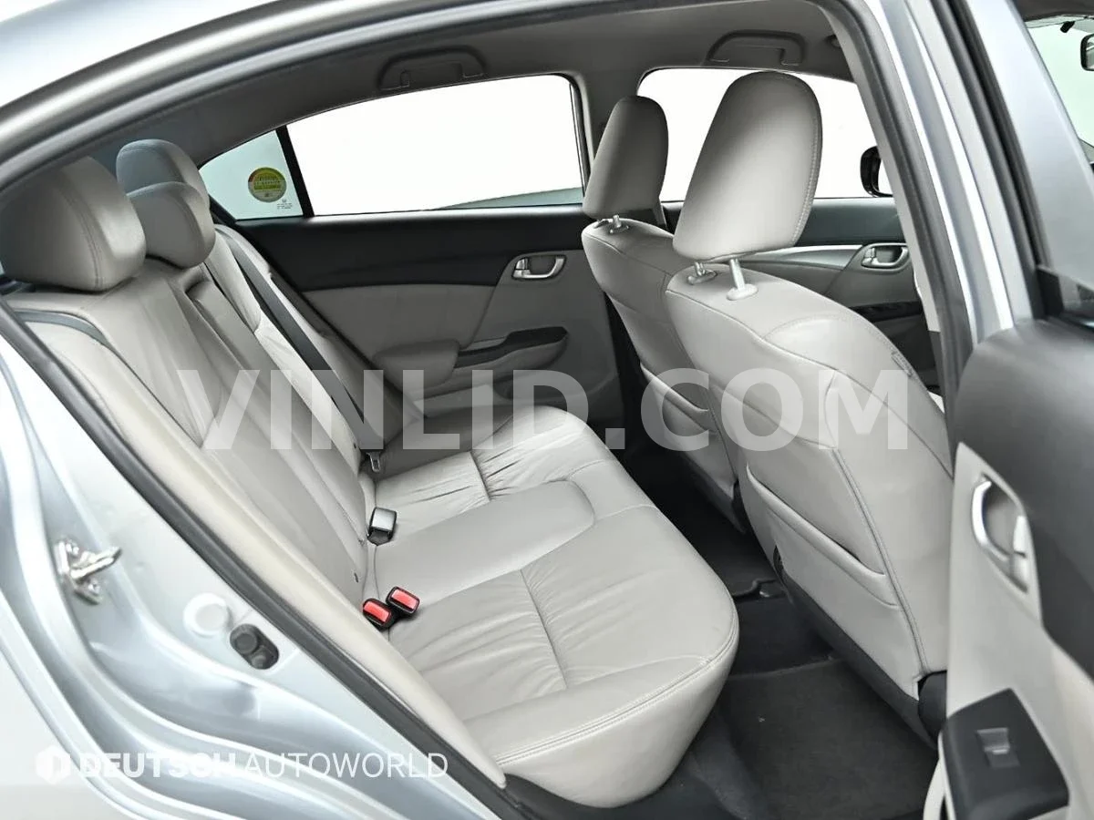 2013 Honda Civic Hybrid - Photo 12