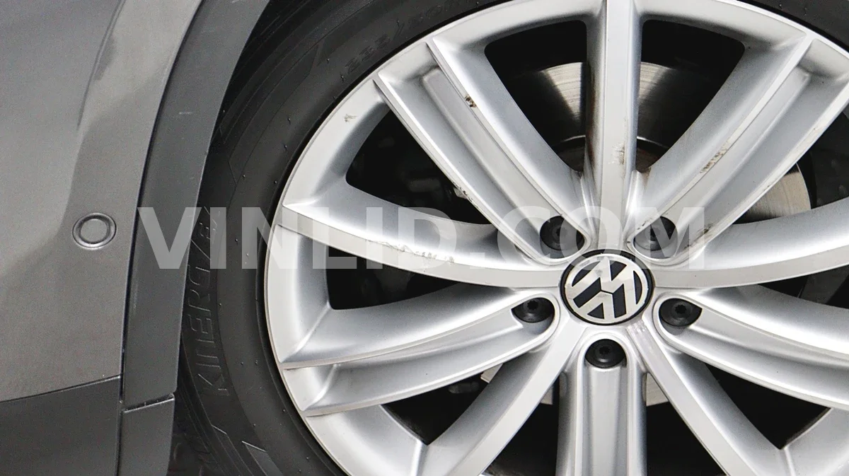 2014 Volkswagen New Tiguan - Photo 1