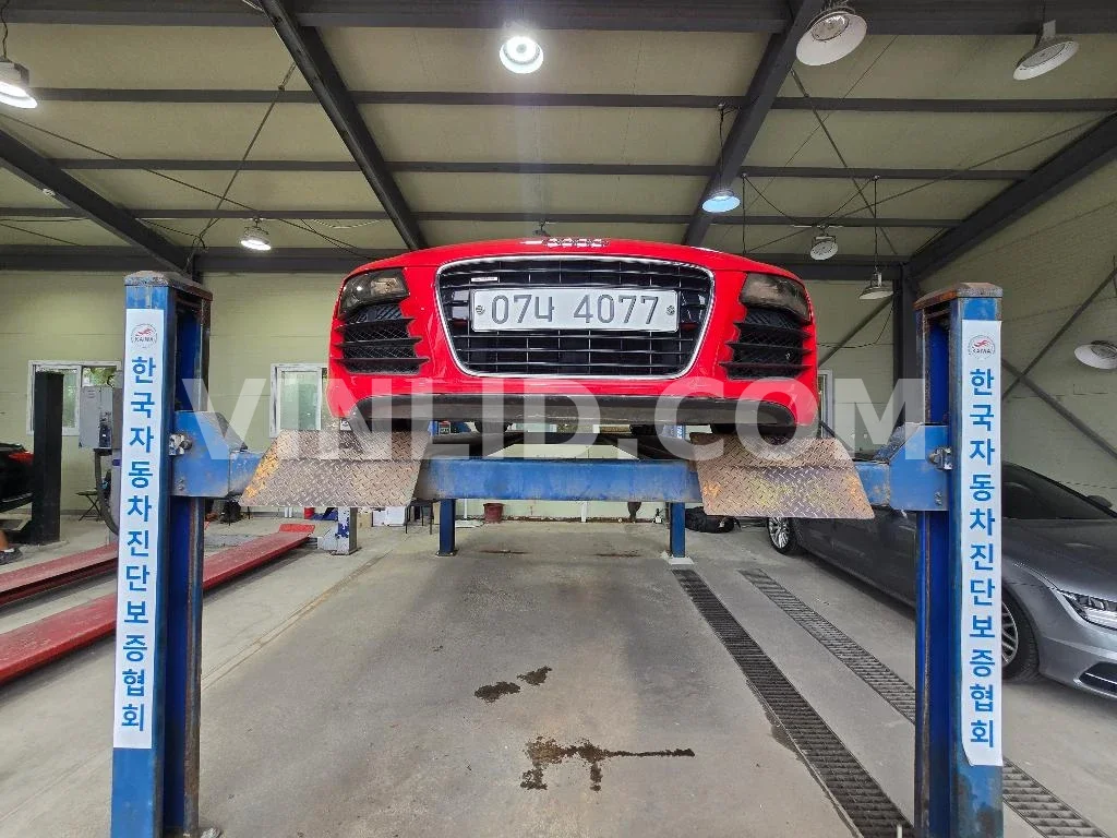 2008 Audi R8 - Photo 1