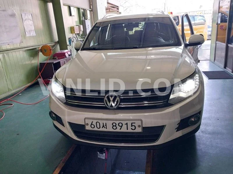 2012 Volkswagen Tiguan 2.0 TDI Blue Motion - Photo 1
