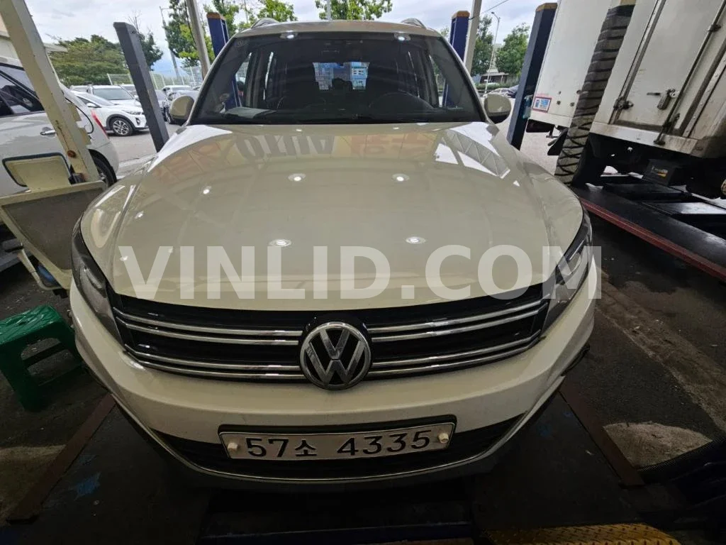 2014 Volkswagen Tiguan 2.0 TDI Blue Motion - Photo 1