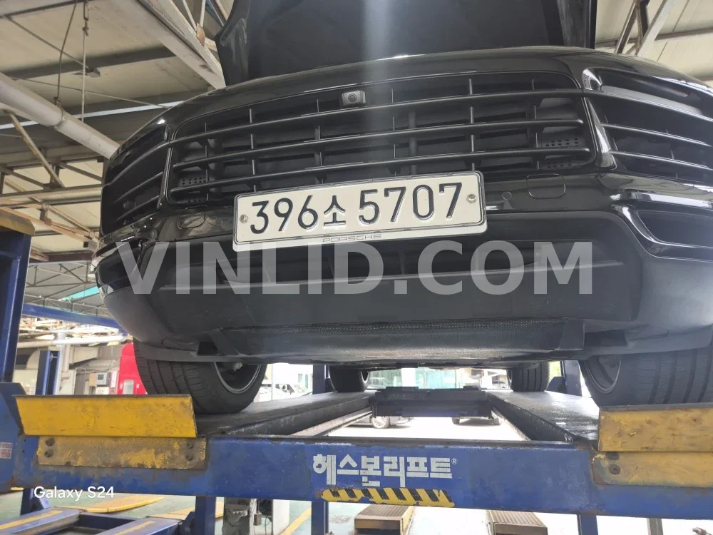 2020 Porsche Cayenne COUPE (5 Seater) - Photo 1