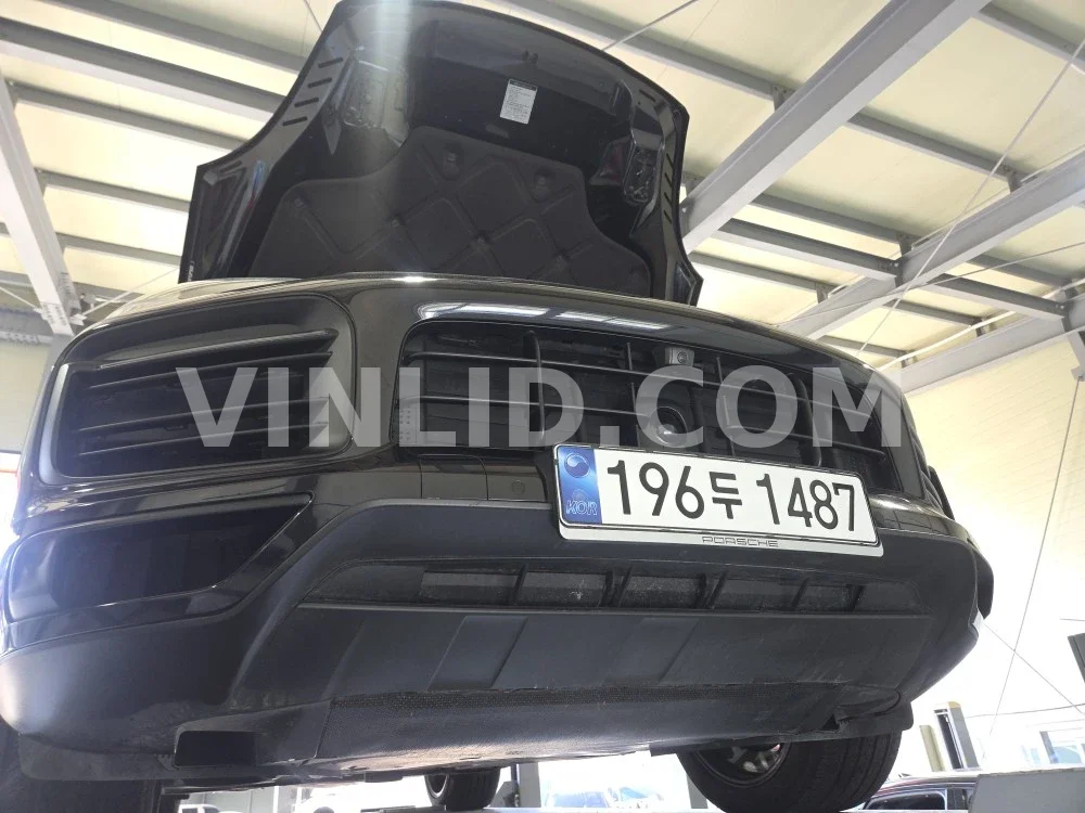 2021 Porsche Cayenne COUPE (5 Seater) - Photo 1