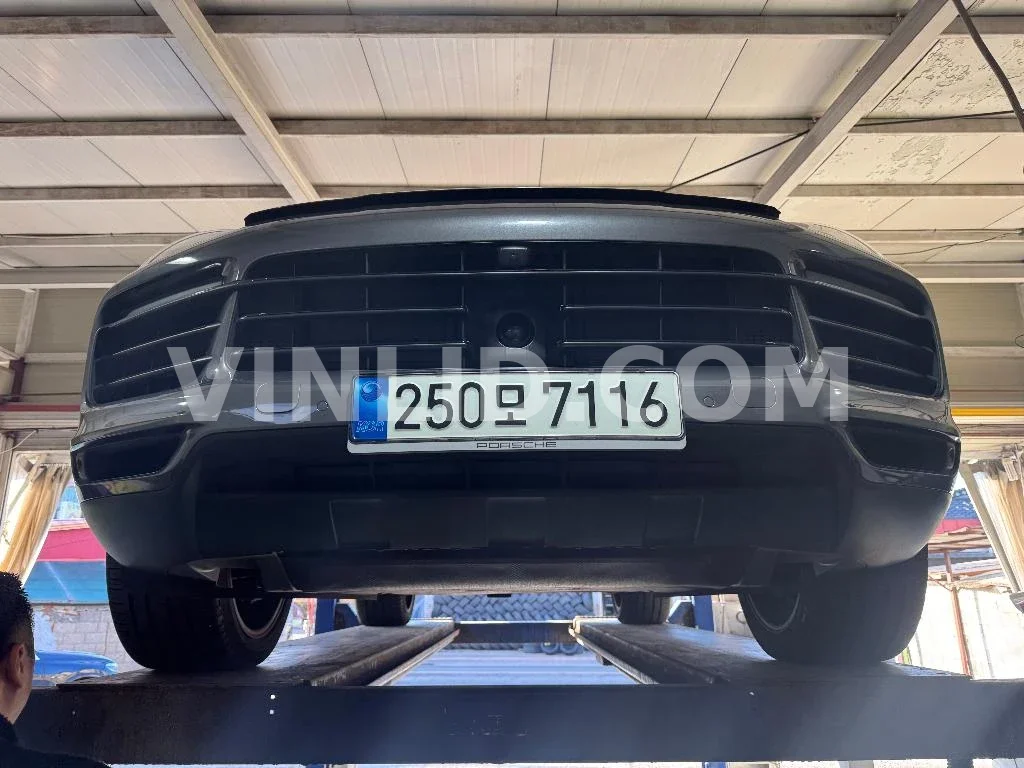 2021 Porsche Cayenne E-Hybrid COUPE (5 Seater) - Photo 1