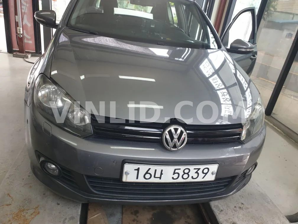 2012 Volkswagen Golf - Photo 1