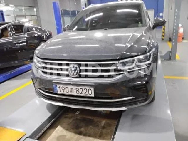 2023 Volkswagen Tiguan 2 - Photo 1