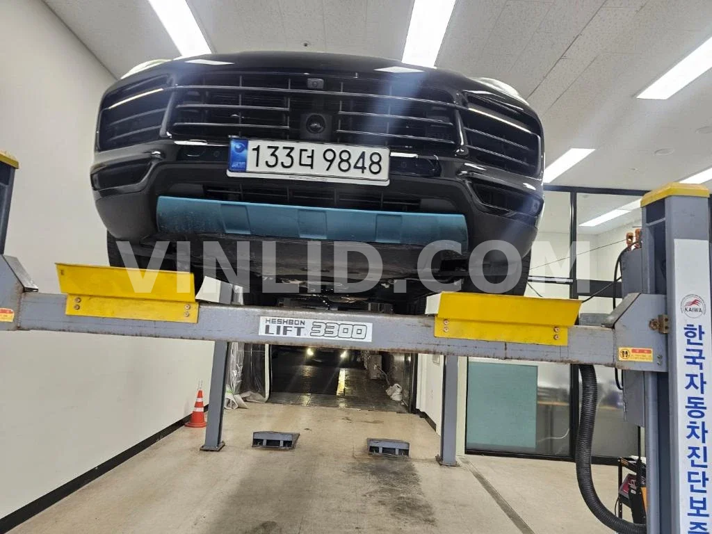 2023 Porsche Cayenne COUPE (5 Seater) - Photo 1