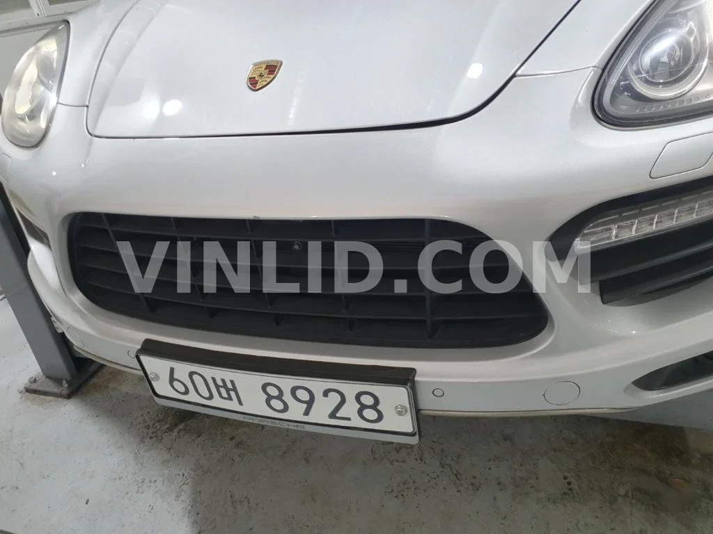 2011 Porsche Cayenne - Photo 1