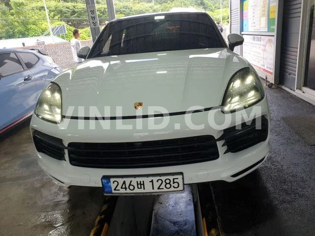 2020 Porsche Cayenne COUPE (5 Seater) - Photo 1