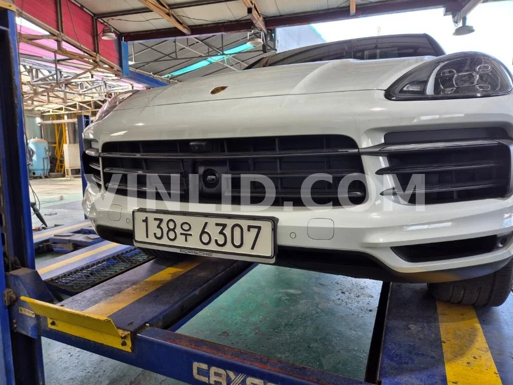 2020 Porsche Cayenne COUPE (5 Seater) - Photo 1