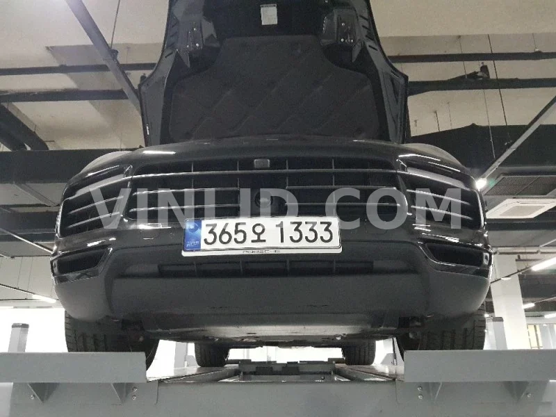 2023 Porsche Cayenne E-Hybrid COUPE (5 Seater) - Photo 1