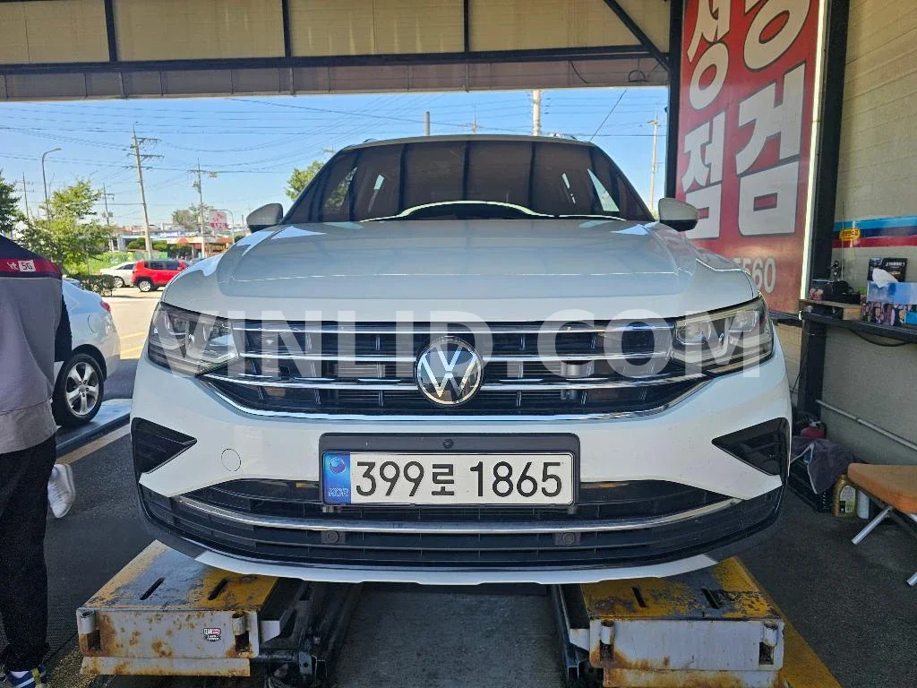2023 Volkswagen Tiguan 2.0 TDI - Photo 1