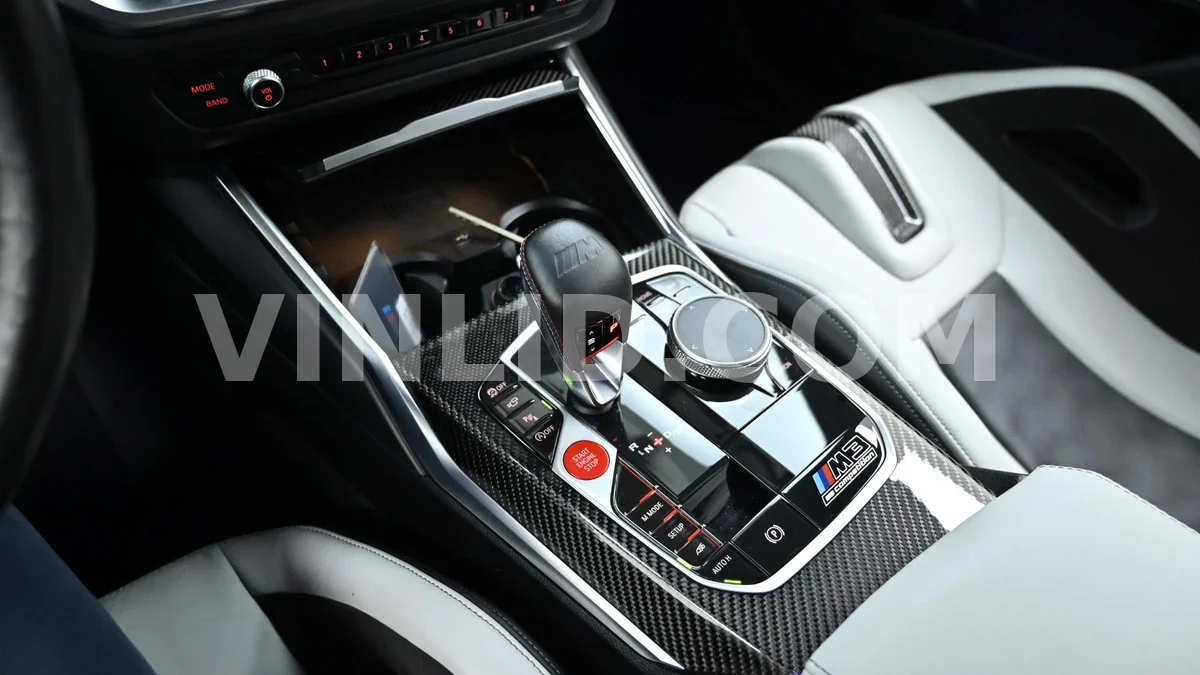 2021 BMW M3 Competition - Photo 9