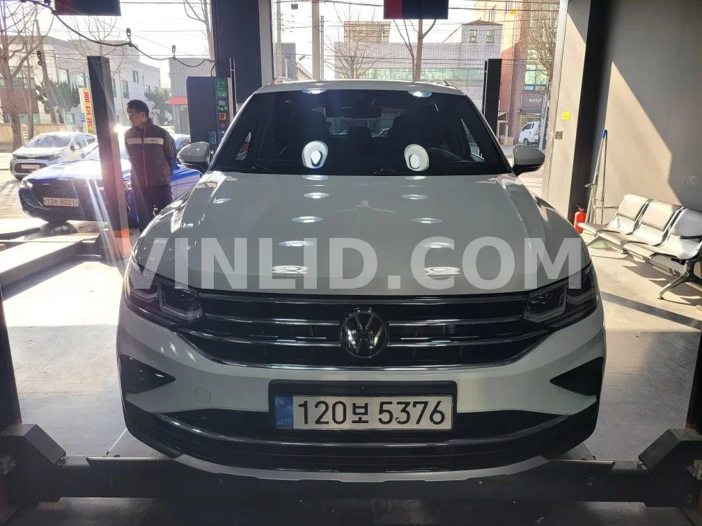 2023 Volkswagen Tiguan 2 - Photo 1