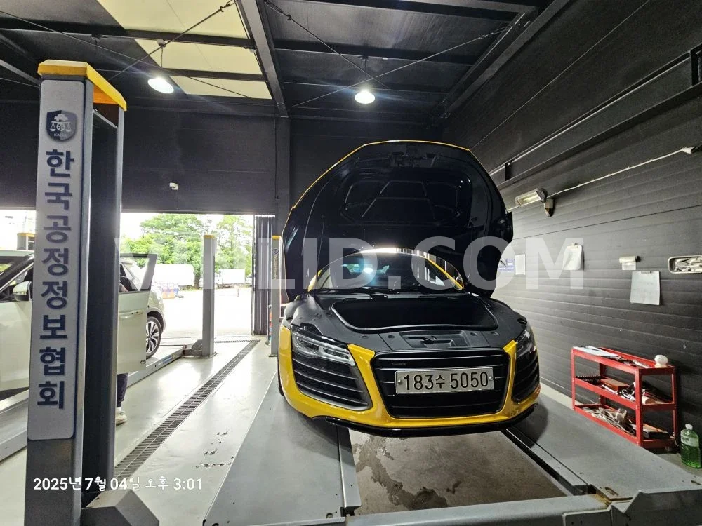 2015 Audi R8 5.2 FSI quattro - Photo 1