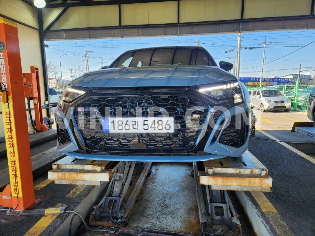 2024 Audi RS 3 - Photo 1