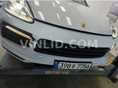 2021 Porsche Cayenne - Photo 1