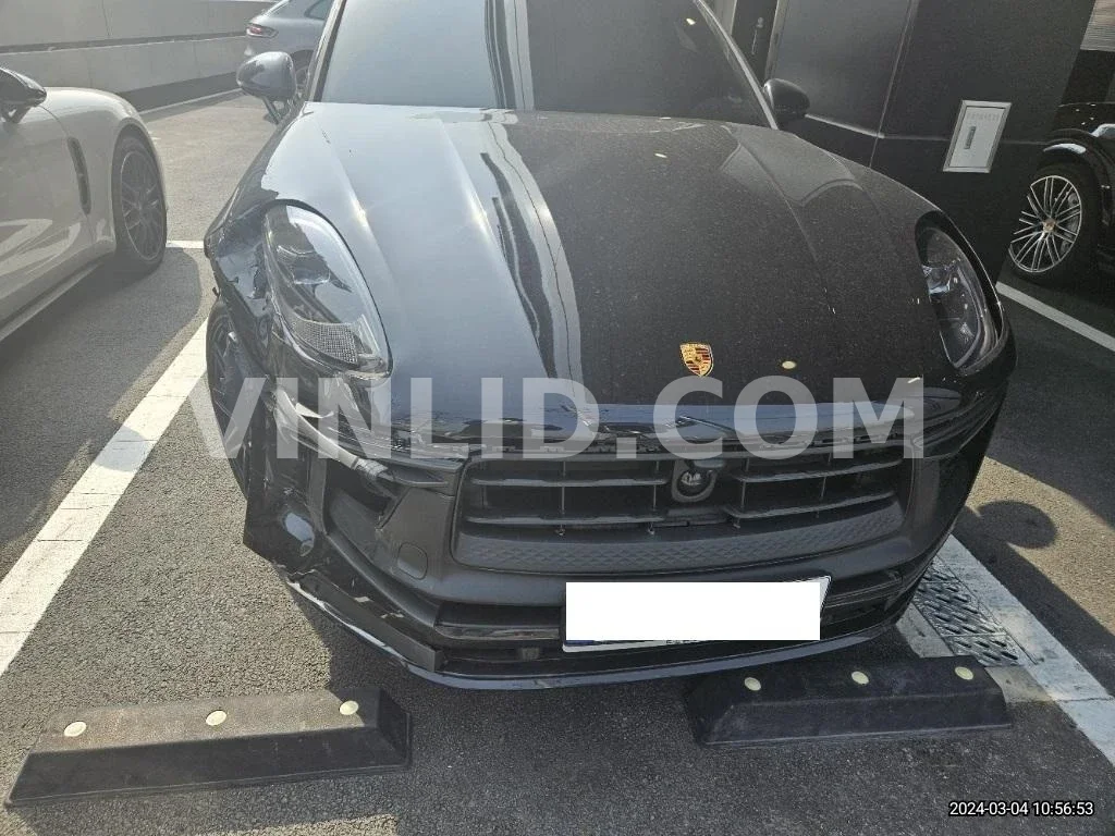 2023 Porsche Macan GTS - Photo 1