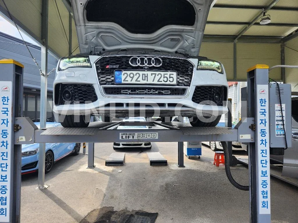 2014 Audi RS 7 4.0 TFSI quattro - Photo 1