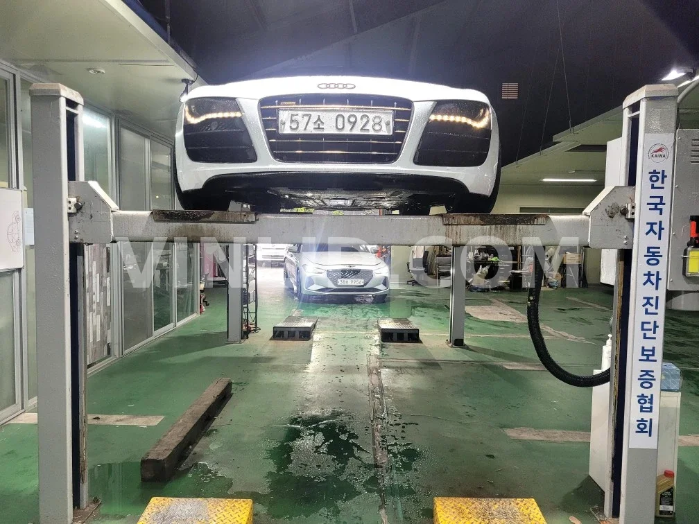 2012 Audi R8 5.2 FSI quattro - Photo 1