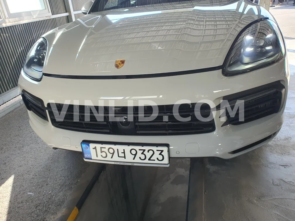 2022 Porsche Cayenne COUPE (5 Seater) - Photo 1