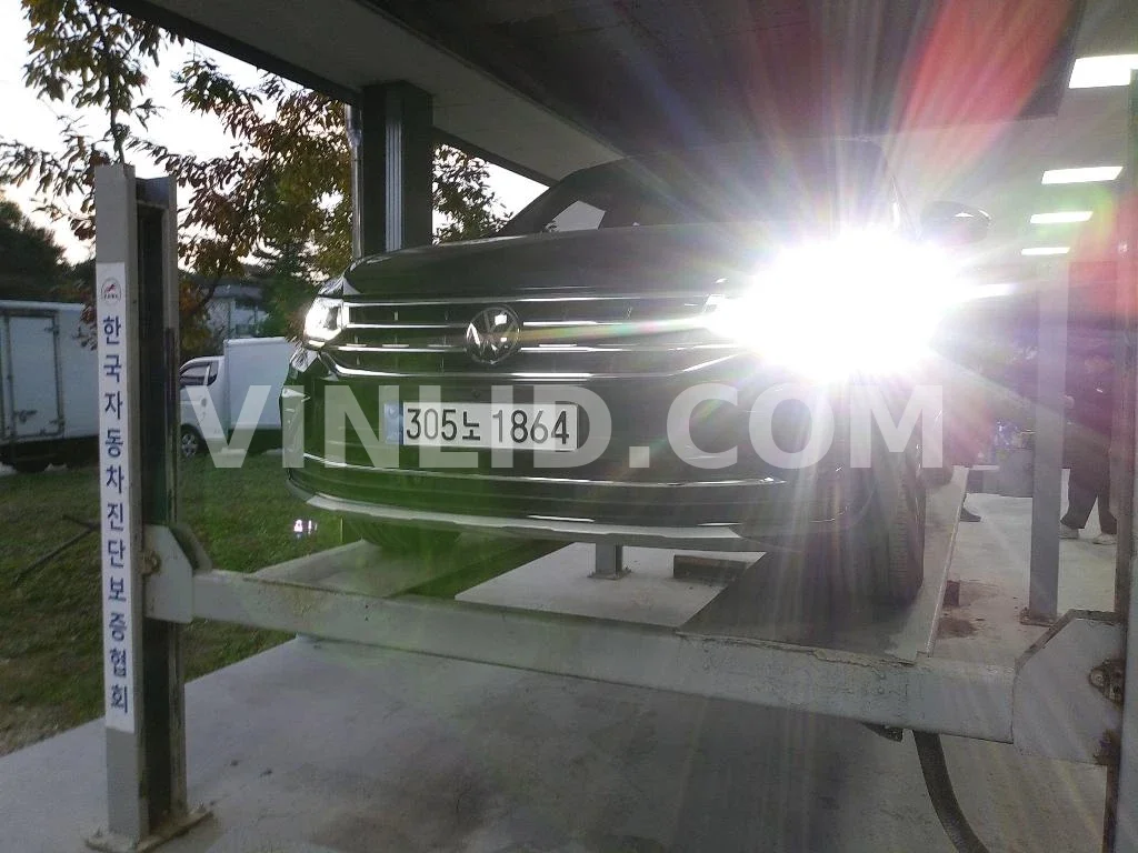 2023 Volkswagen Tiguan 2.0 TDI - Photo 1